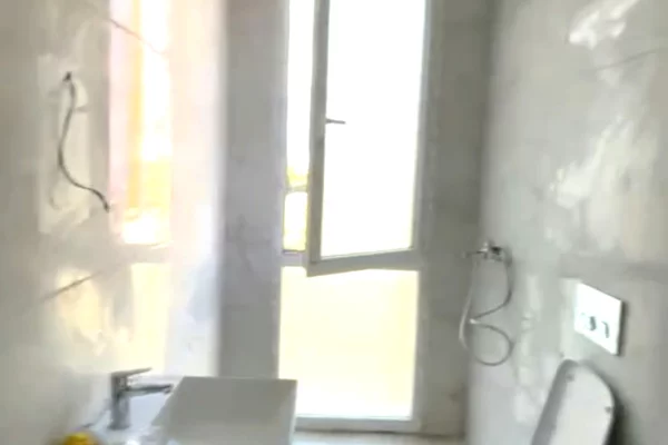 Shtepi me qera Apartament ne Tirane, 2+1, Mobilimi Bosh, pa mobiluar, Pagesa 65,000  Leke.