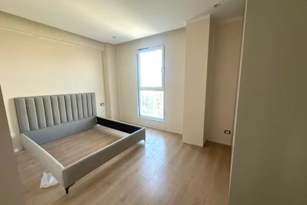 Shtepi me qera Apartament ne Tirane, 2+1, Mobilimi E mobiluar, Pagesa 85,000  Leke.