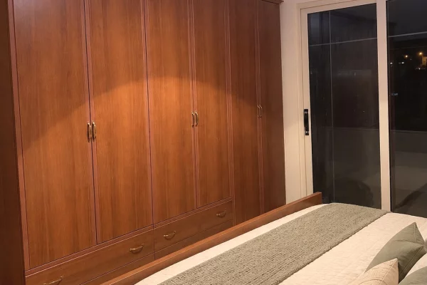 Shtepi me qera Apartament ne Tirane, 2+1, Mobilimi E mobiluar, Pagesa 60,000  Leke.