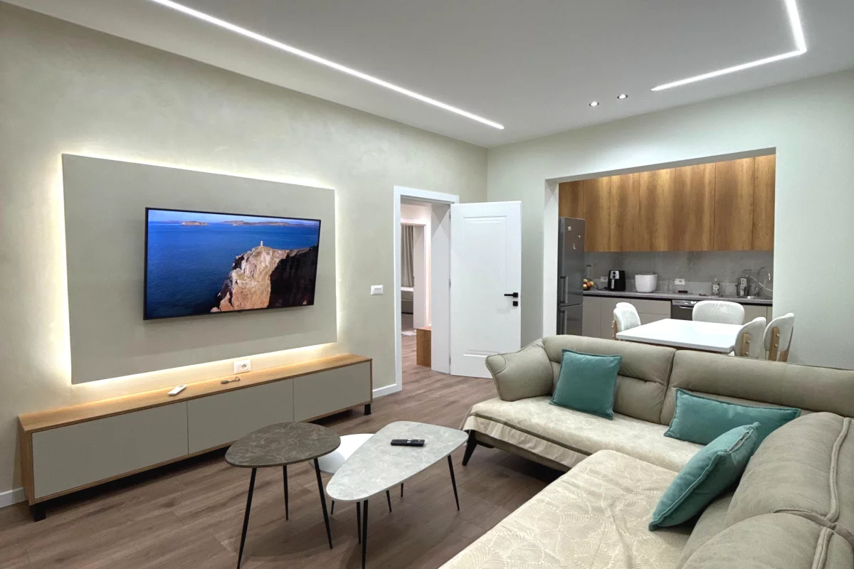 Shtepi me qera Apartament ne Tirane, 2+1, Mobilimi E mobiluar, Pagesa 1,100  Euro.