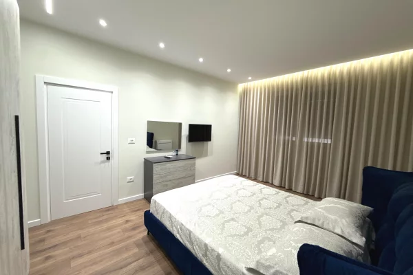 Shtepi me qera Apartament ne Tirane, 2+1, Mobilimi E mobiluar, Pagesa 1,100  Euro.