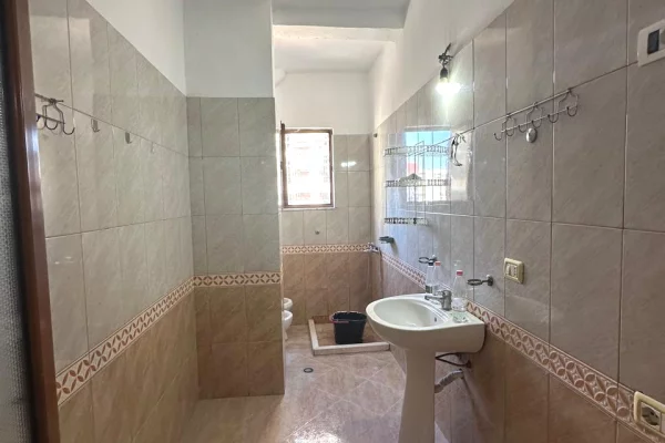 Apartment for sale in Tirana 2+1, Emty