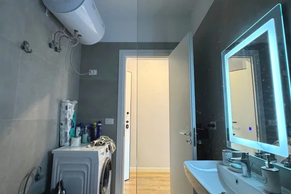 Shtepi me qera Apartament ne Tirane, 1+1, Mobilimi E mobiluar, Pagesa 63,000  Leke.