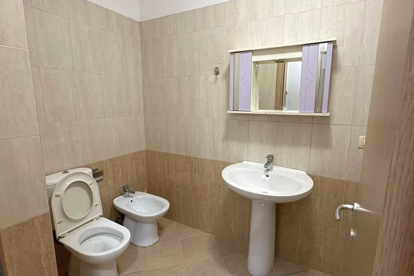 Apartment for rent in Tirana 2+1, In Part