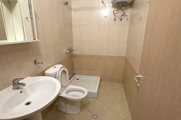Apartment for rent in Tirana 2+1, In Part