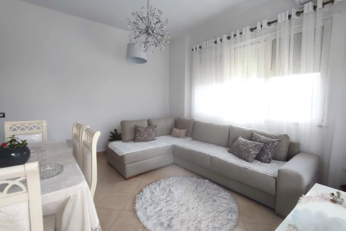 Apartment for rent in Tirana 1+1, Furnished