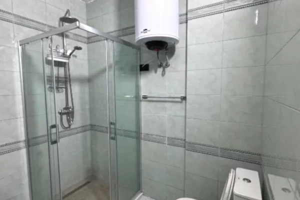 Shtepi me qera Apartament ne Tirane, 1+1, Mobilimi E mobiluar, Pagesa 70,000  Leke.