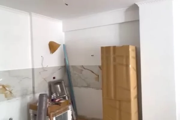 Shtepi me qera Apartament ne Tirane, 1+1, Mobilimi E mobiluar, Pagesa 45,000  Leke.