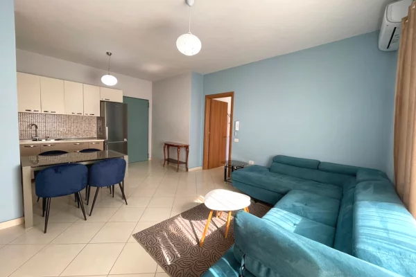Shtepi me qera Apartament ne Tirane, 1+1, Mobilimi E mobiluar, Pagesa 65,000  Leke.