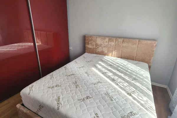 Shtepi me qera Apartament ne Tirane, 1+1, Mobilimi E mobiluar, Pagesa 60,000  Leke.