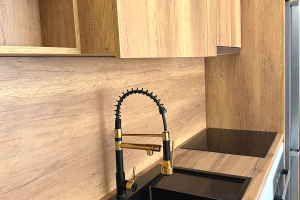 Shtepi me qera Apartament ne Tirane, 1+1, Mobilimi E mobiluar, Pagesa 85,000  Leke.