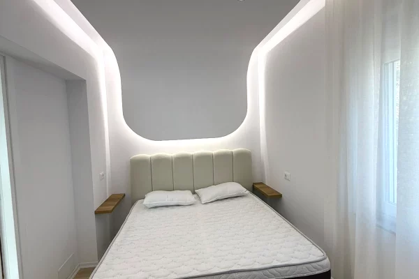 Shtepi me qera Apartament ne Tirane, 1+1, Mobilimi E mobiluar, Pagesa 85,000  Leke.