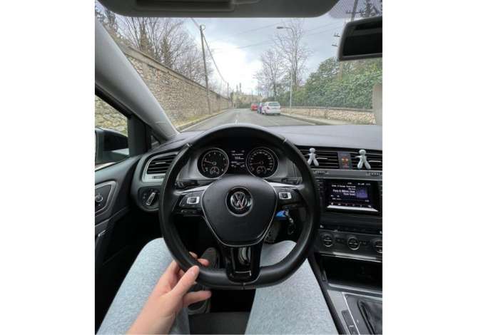 Makine me qera ne Rinas Tirane  Golf 7 duke filluar nga 35 euro dita