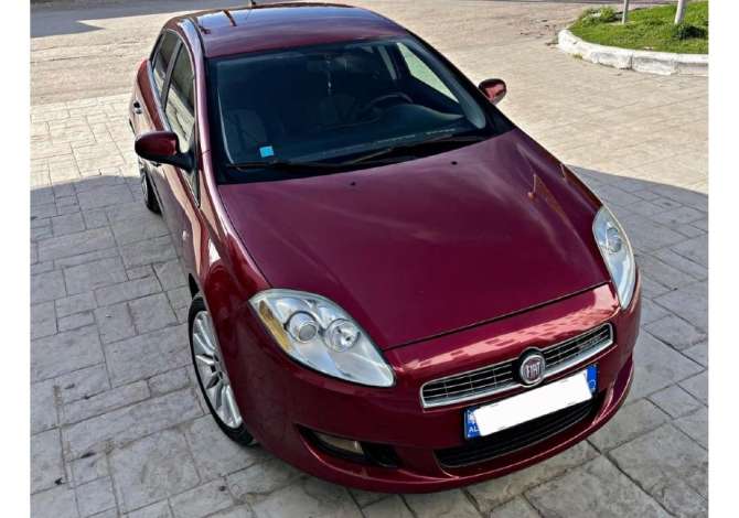 Noleggio Auto a Fier - 30 Euro