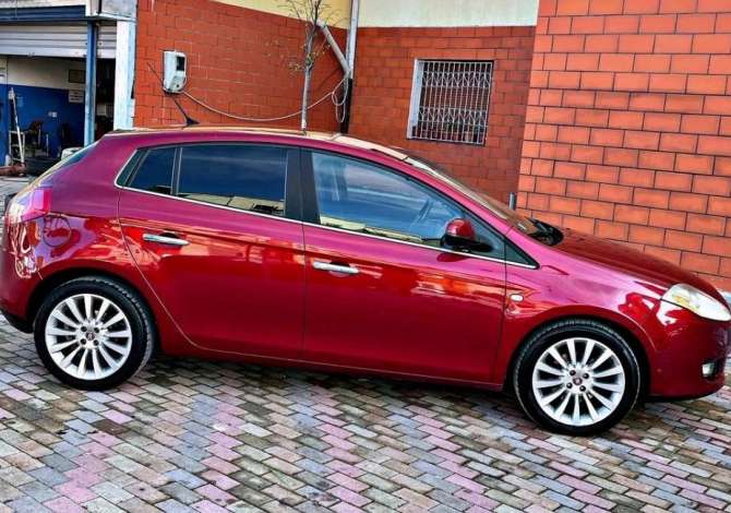 Noleggio Auto a Fier - 30 Euro