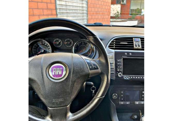 Noleggio Auto a Fier - 30 Euro