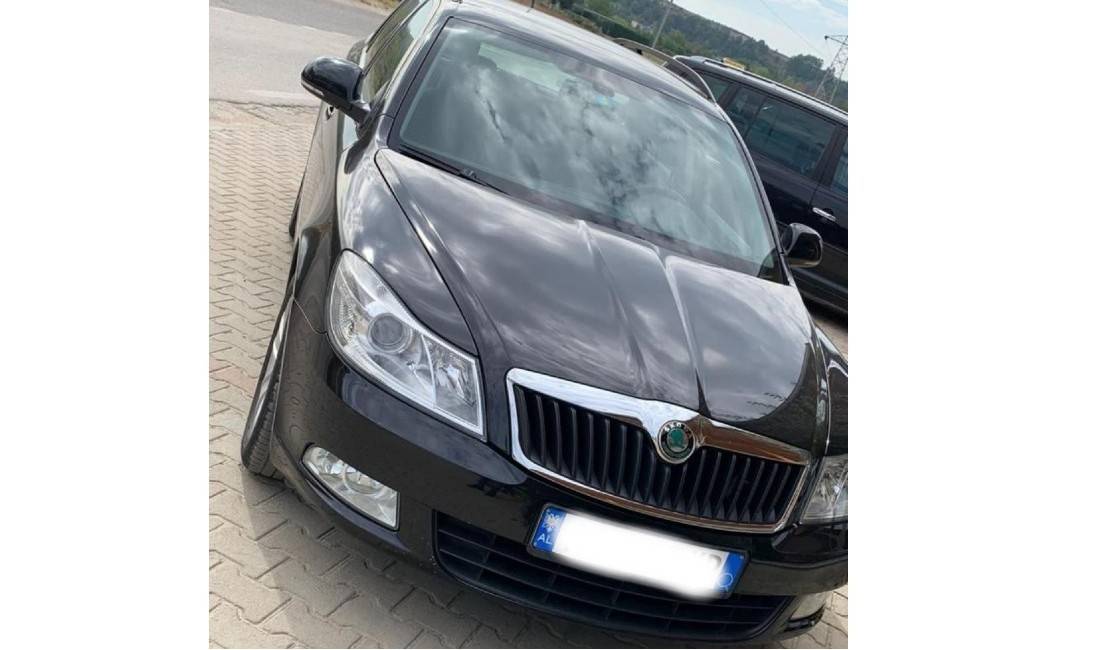 Jepet makina Skoda Octavia 2011 manual me qera duke filluar nga 50 euro dita