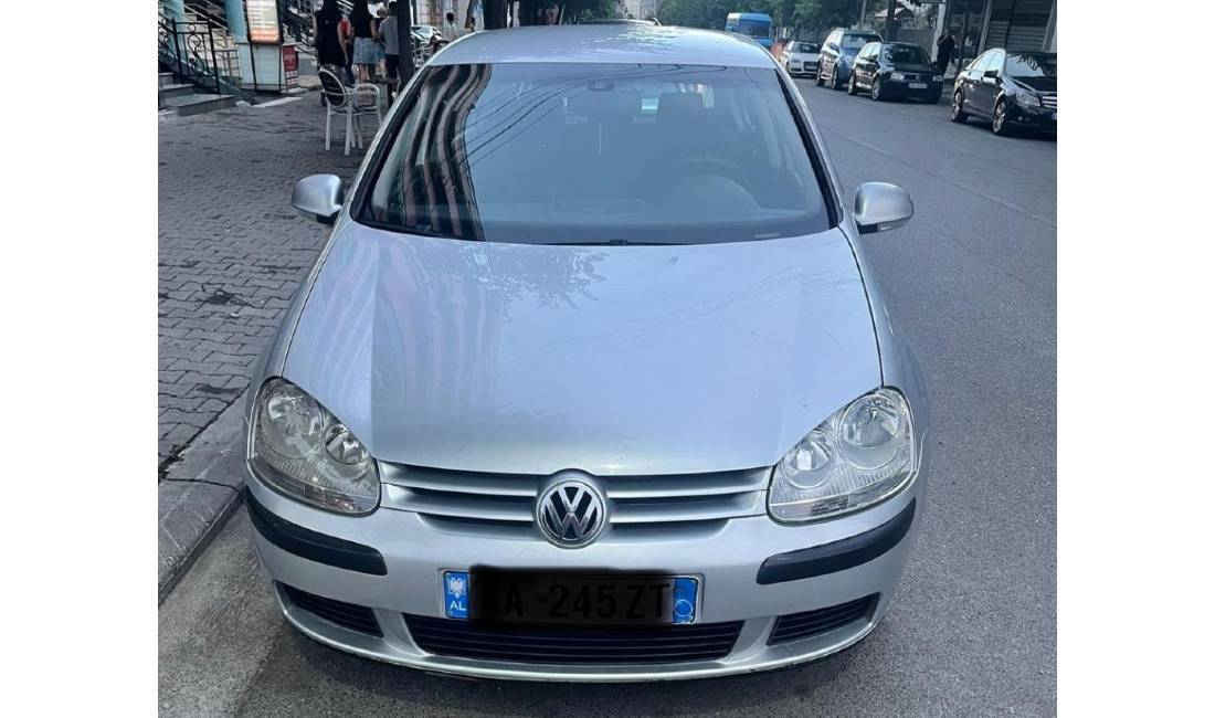 Jepen Makina me Qera ne Elbasan duke nisur nga 30 euro Dita