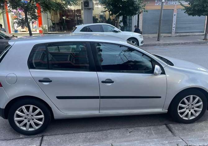 Jepen Makina me Qera ne Elbasan duke nisur nga 30 euro Dita