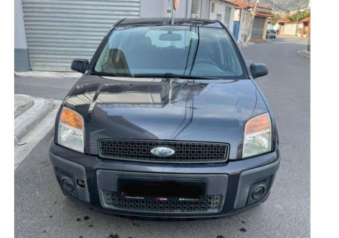 Car Rental in Elbasan - 30 Euro