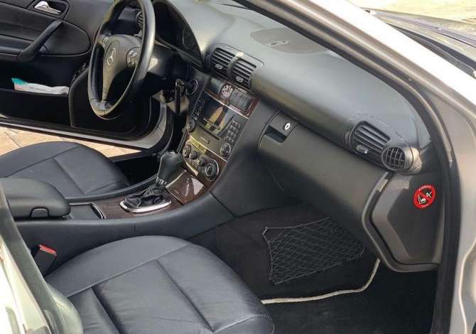 Jepet me qera makina Opel Astra per vetem 25 euro dita