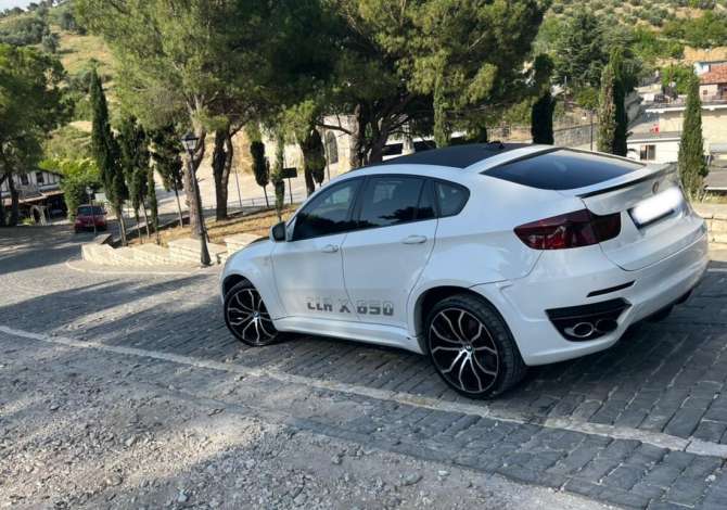Jepet makine me qera BMW X6 Lumma per vetem 200 euro dita