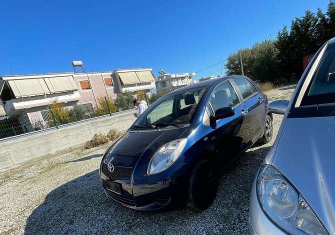 Jepet me qera makina Toyota Yaris per vetem 30 euro dita