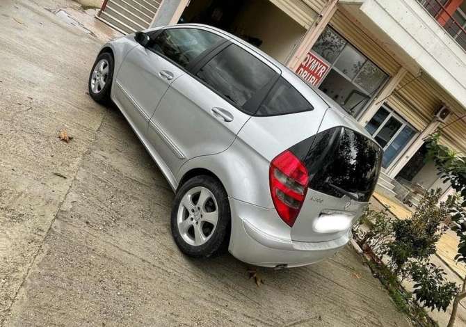 Noleggio Auto a Fier - 30 Euro