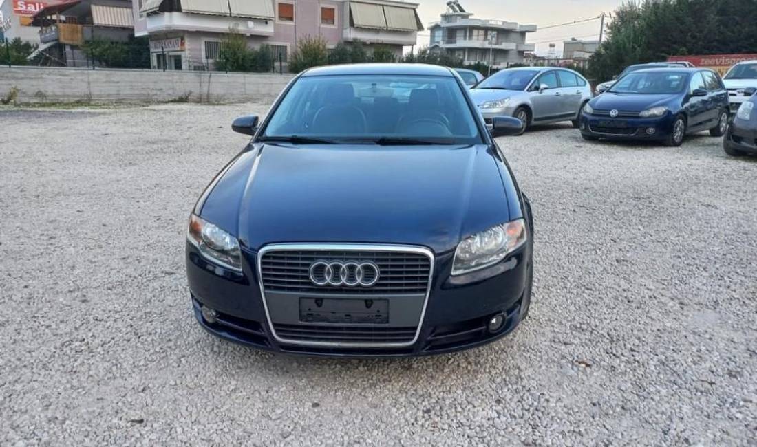 Jepet makina me qera ditore Audi A4 per vetem 35 euro