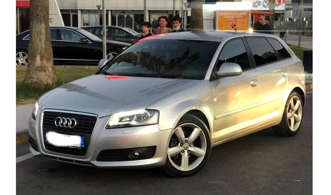 Jepet me qera makina Audi A3 duke filluar nga 35 euro dita