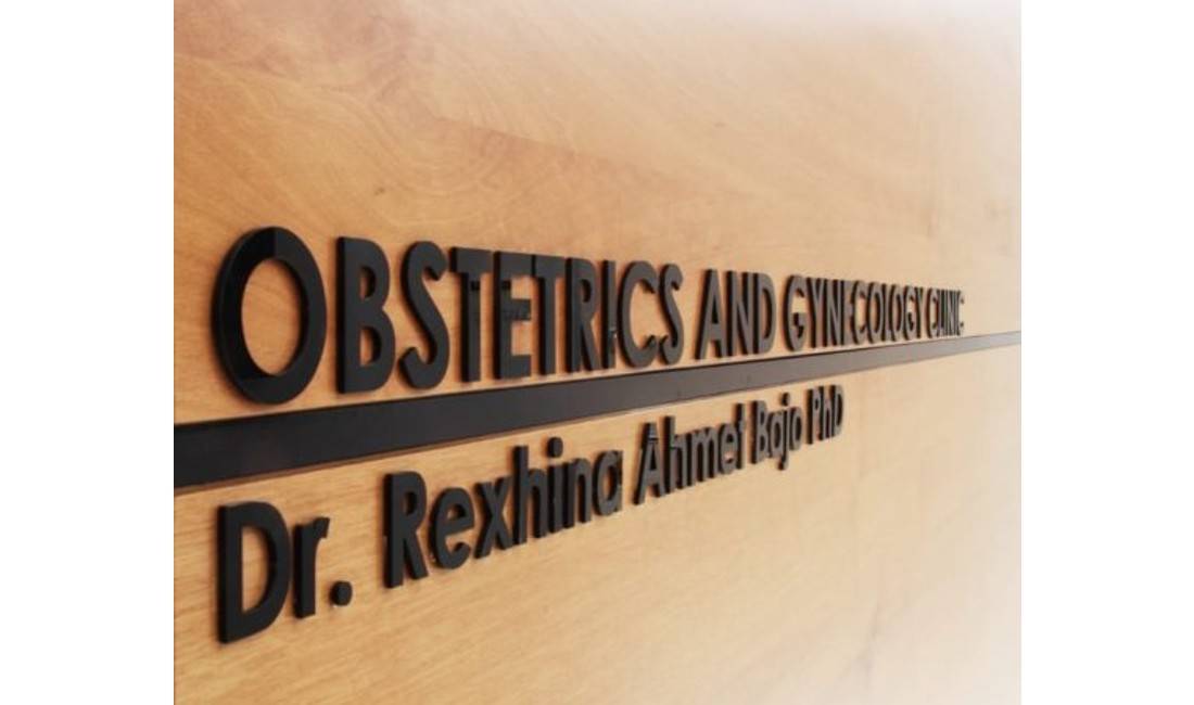 Klinike gjinekologjike dhe obstetrike , ekzaminime sipas moshave te shtatezanise deri ne kontrollin pas lindjes