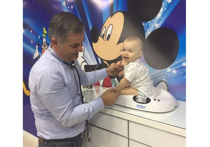 Klinika Pediatrike , ndiekje periodike per shtatezanine dhe monitorim i rritjes se femijes