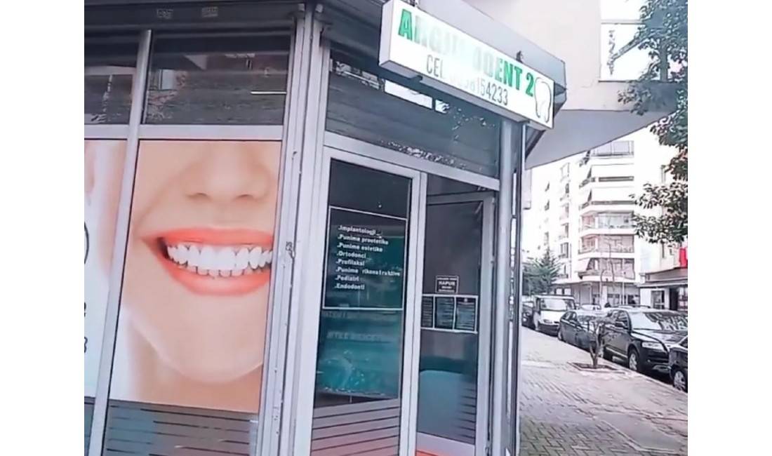 Klinike dentare e specializuar ne implantologji , porcela, zirkon, EMAX