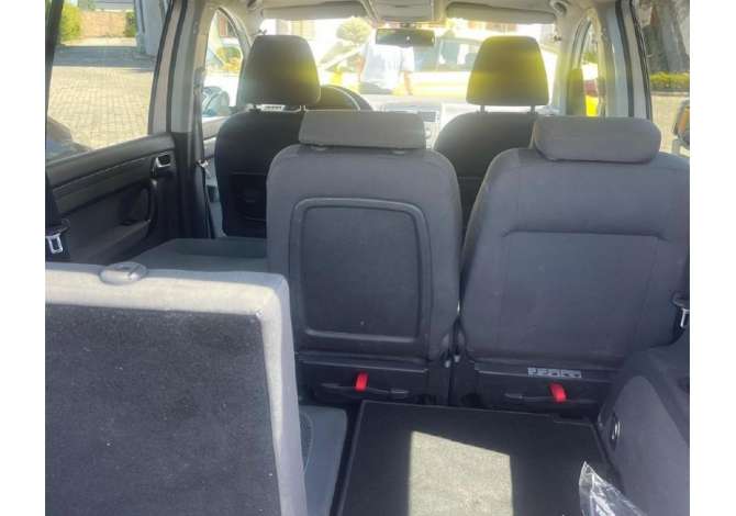 Jepet me qera Wolkswagen Touran 6+1 duke filluar nga 40 euro  dita 