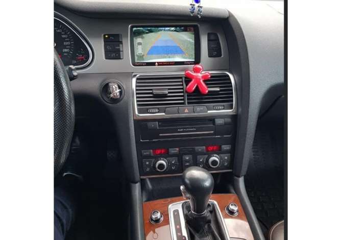 Jepet me qera Audi Q7 duke filluar nga 50 euro dita 