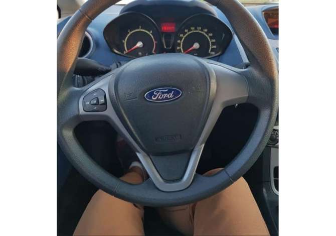 Jepet me qera Ford Fiesta  duke filluar nga 25 euro dita 