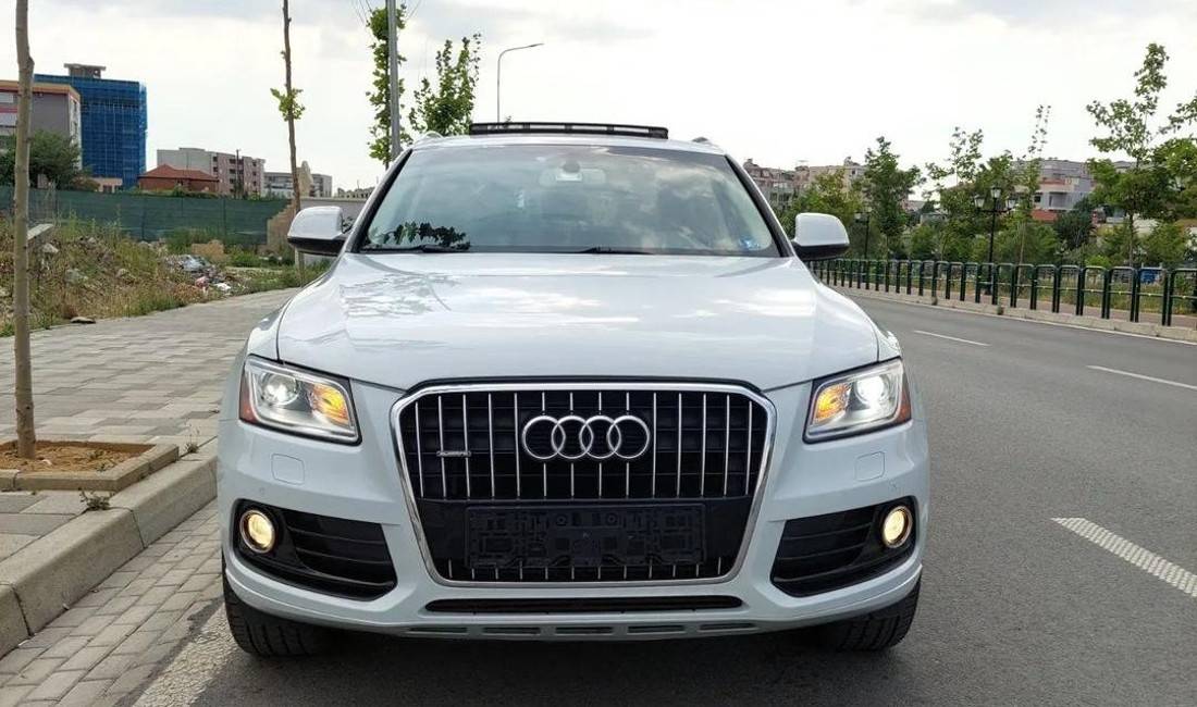 Jepet me qera Audi Q5 Quattro duke filluar nga 90 euro dita 