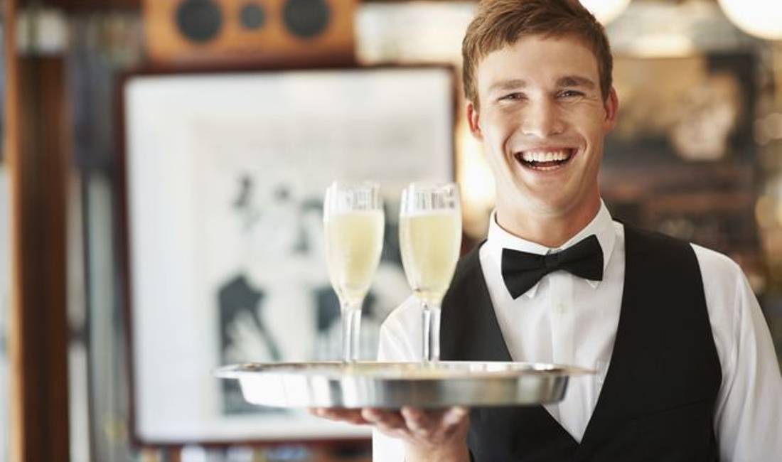 Offerte di lavoro a Tirana, Profession Kamarier , Con esperienza, Pagamento Trattabile.