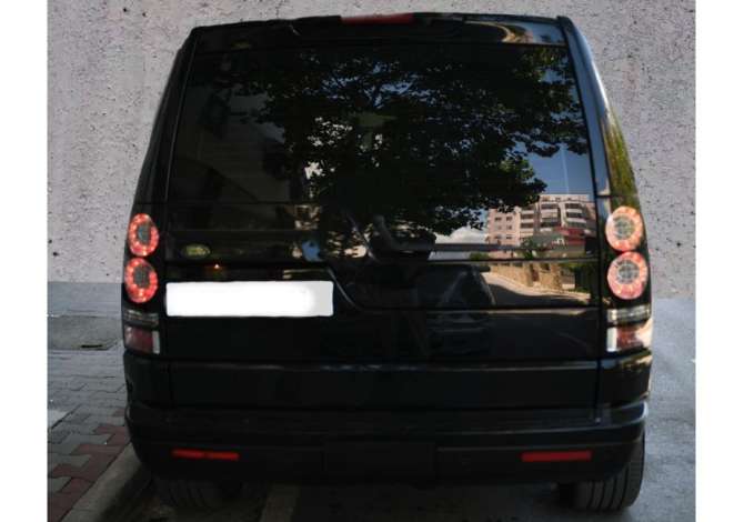 Jepet me qera Land Rover  duke filluar nga 100 euro dita 