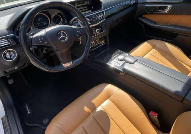 Jepet me qera Mercedes Benz E Class duke filluar nga 65 euro dita 