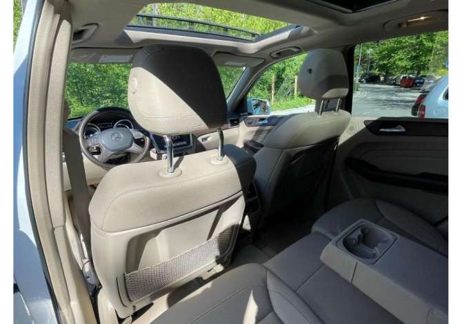 Noleggio Auto a Tirana - 90 Euro