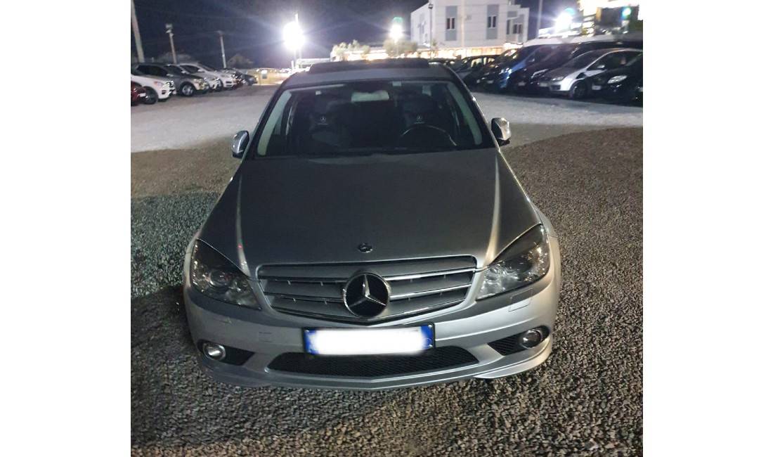 Jepet me qera Mercedes Benz C class duke filluar nga 35 euro dita