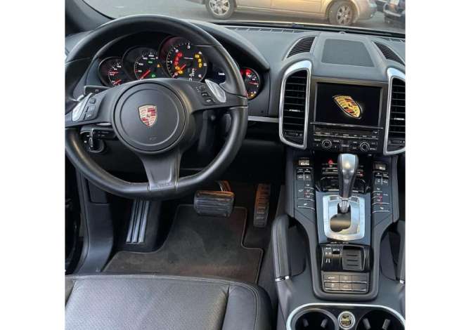 Noleggio Auto a Tirana - 140 Euro