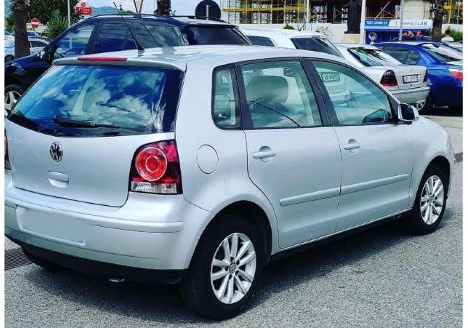 Jepet me qera Wolkswagen Polo duke filluar nga 25 euro dita