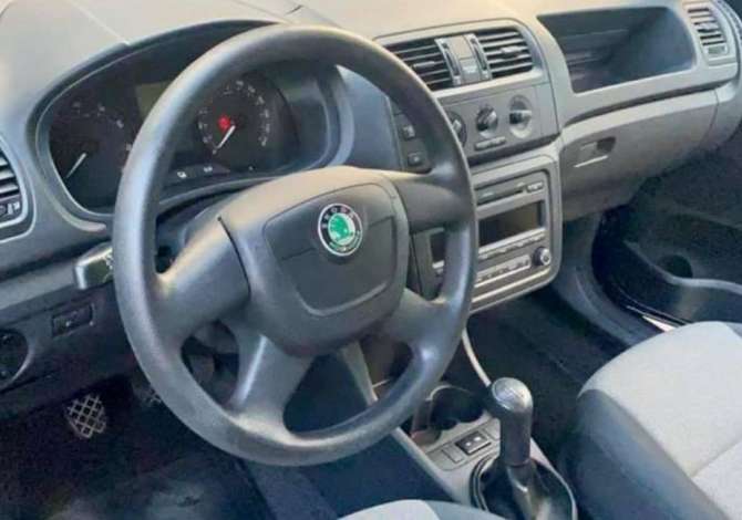  Jepet me qera  Skoda Fabia  duke filluar nga 25 euro dita