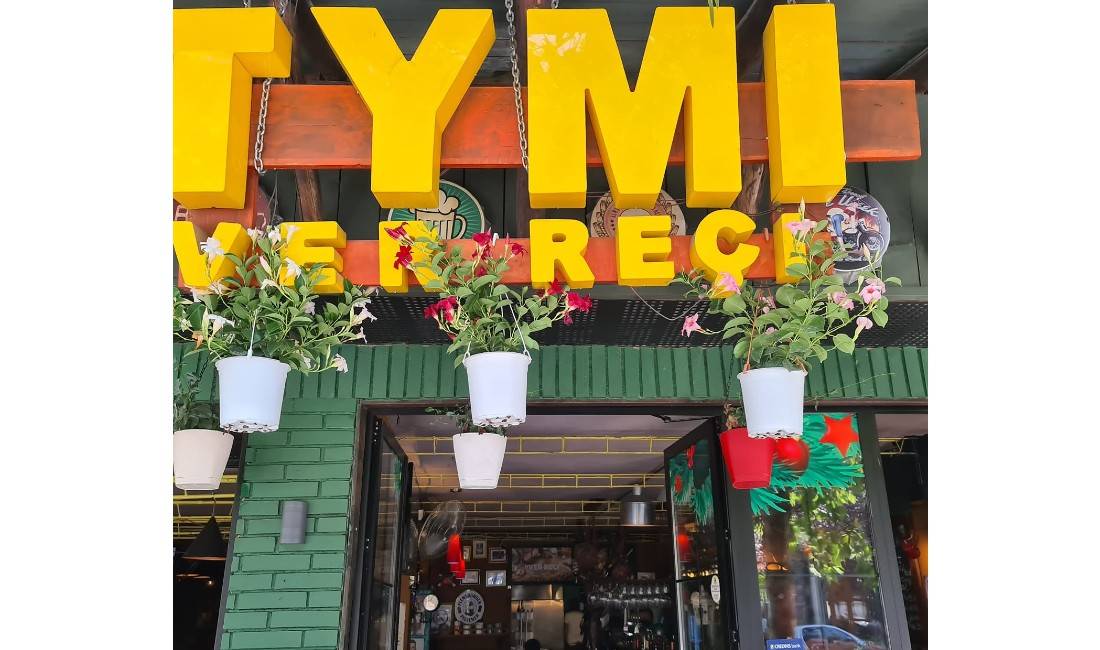 Offerte di lavoro a Tirana, Profession  Sanitare dhe Sallatjere , Nessuna esperienza, Pagamento Trattabile.