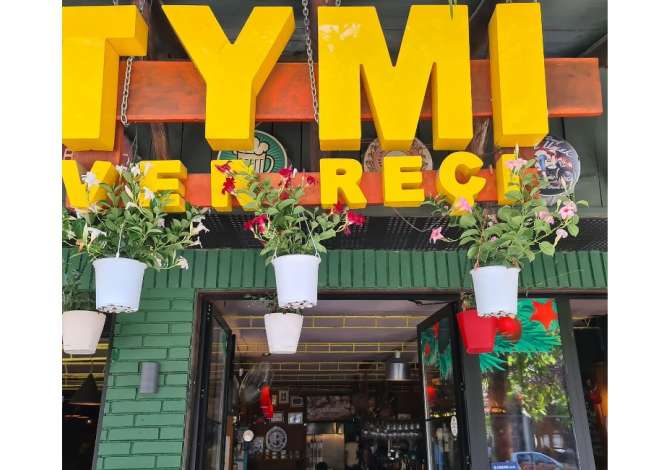 Offerte di lavoro per Sanitare dhe Sallatjere a Tirana