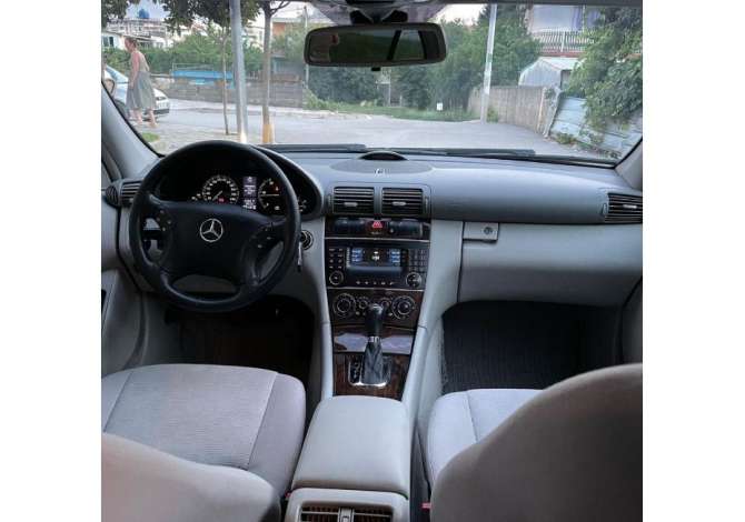 Noleggio Auto a Tirana - 40 Euro