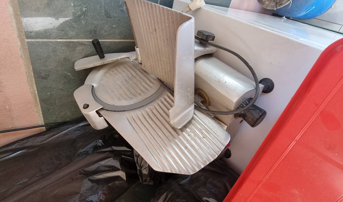 Prerese sallami e djathi me feta