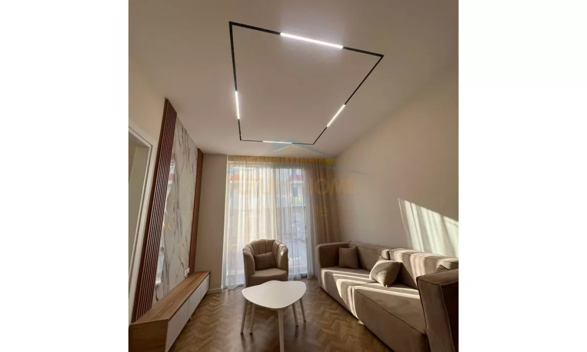 Shtepi ne shitje Apartament ne Tirane, 2+1, Mobilimi E mobiluar, Pagesa 125,000  Euro.